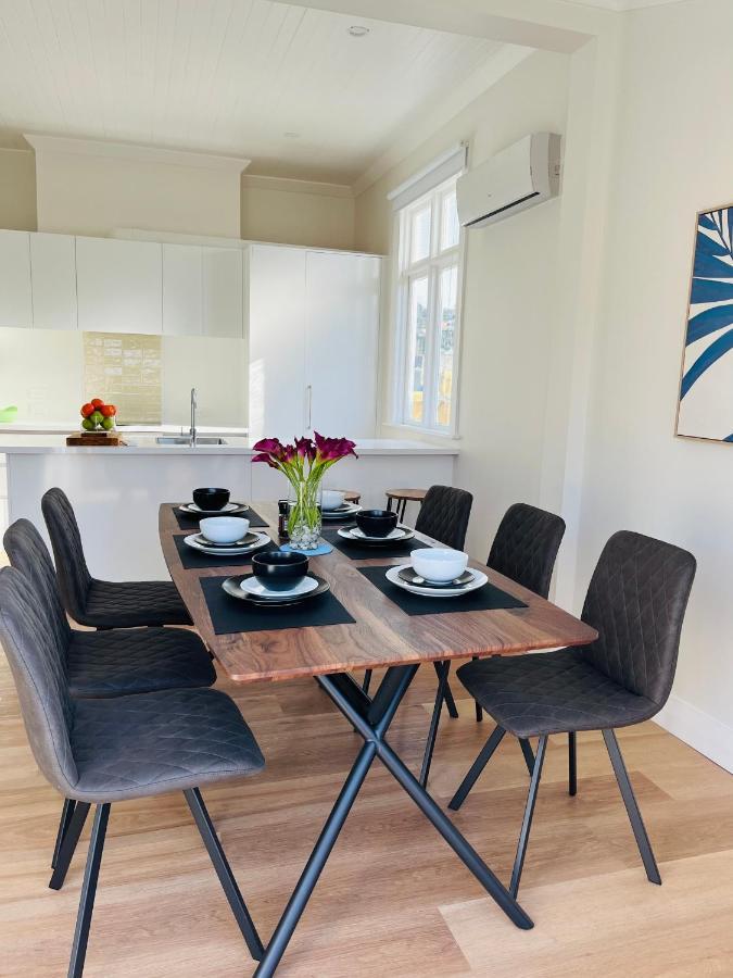 Luxurious Home Close To Beach Dunedin Exterior foto